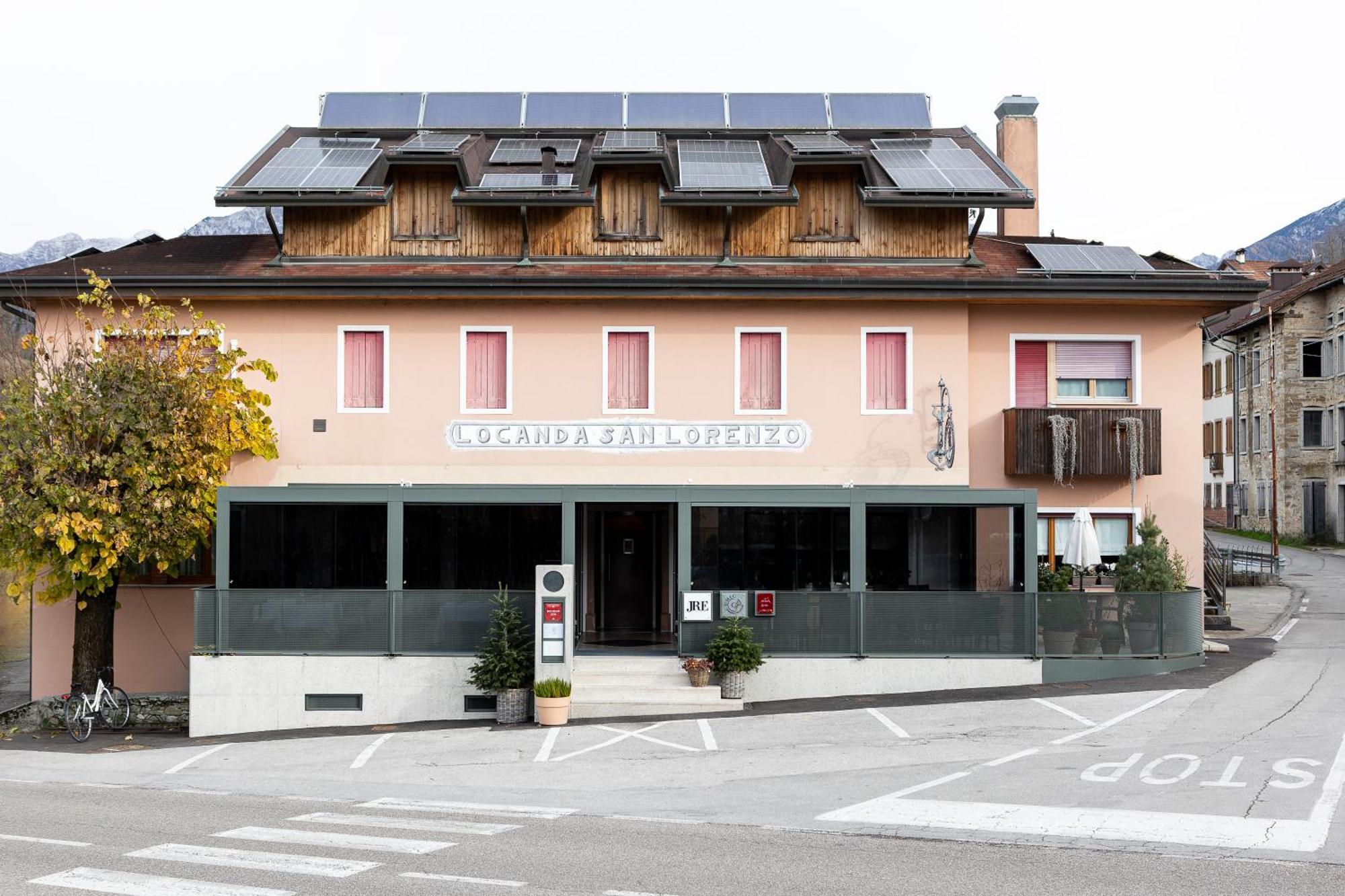 Locanda San Lorenzo Puos dʼAlpago エクステリア 写真
